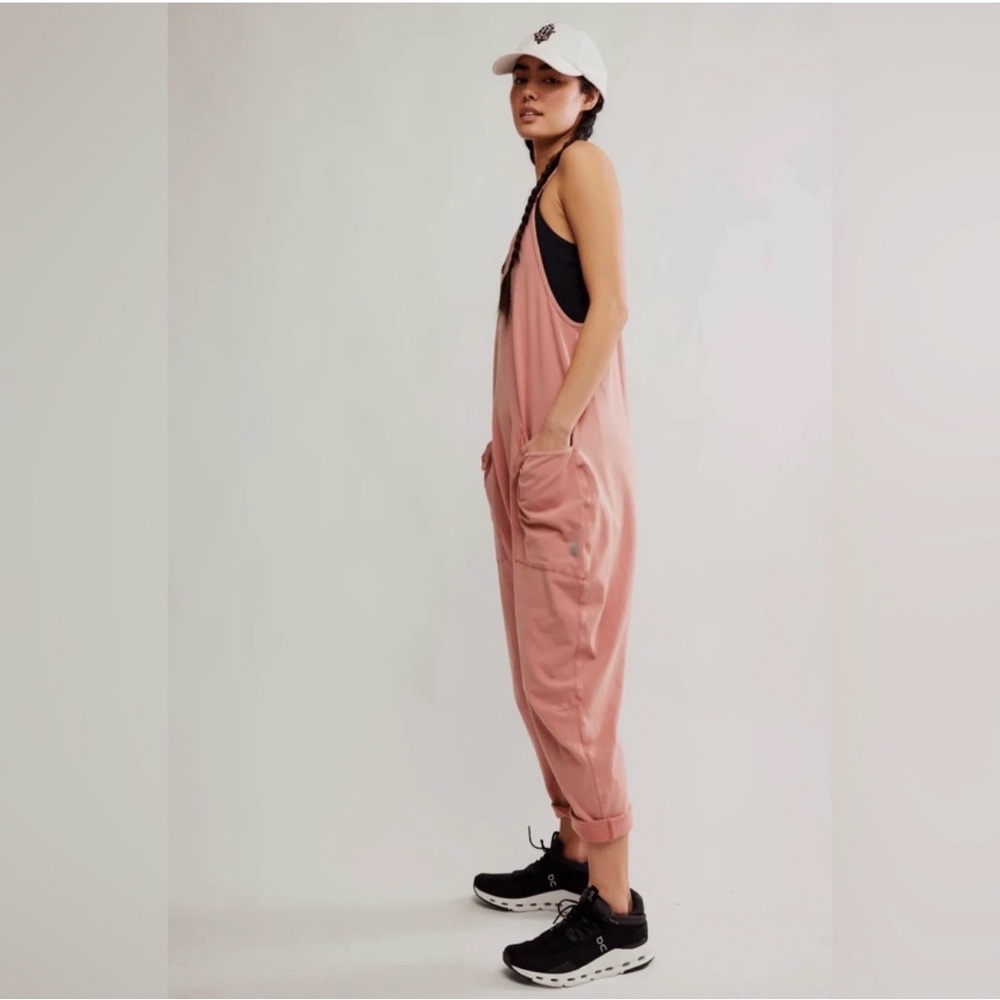 FP Movement Hot Shot Onesie NWT size Small in Petal Pink One Piece Jumpsuit - Picture 11 of 11